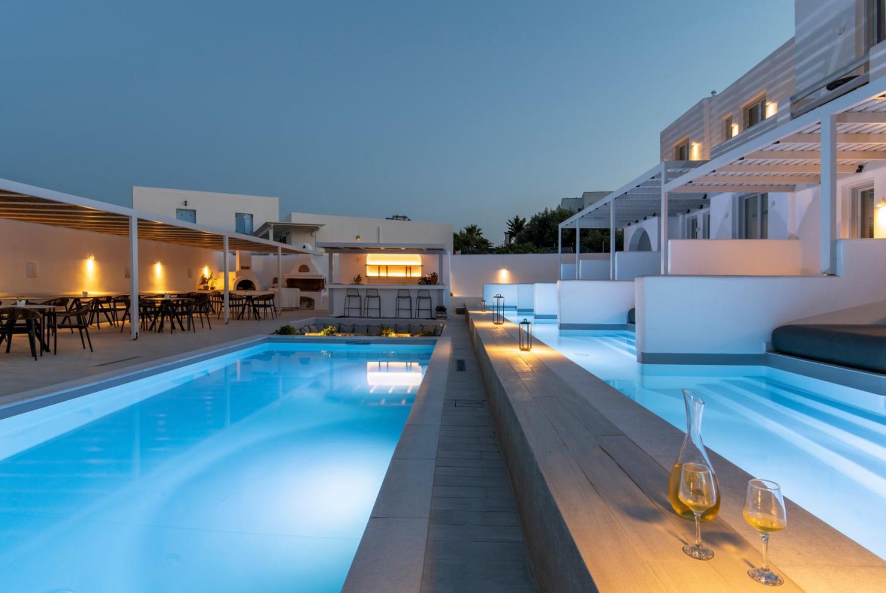 Quartano Suites By Heliessa, Adults Only 나오우사 외부 사진