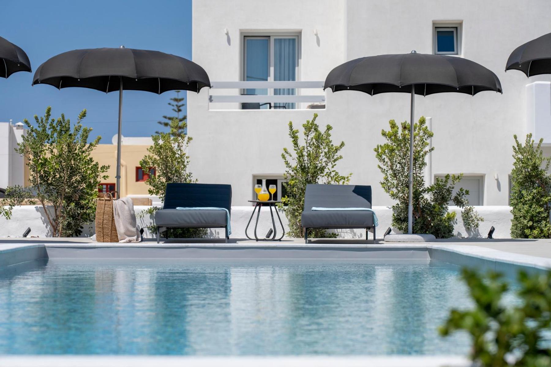 Quartano Suites By Heliessa, Adults Only 나오우사 외부 사진