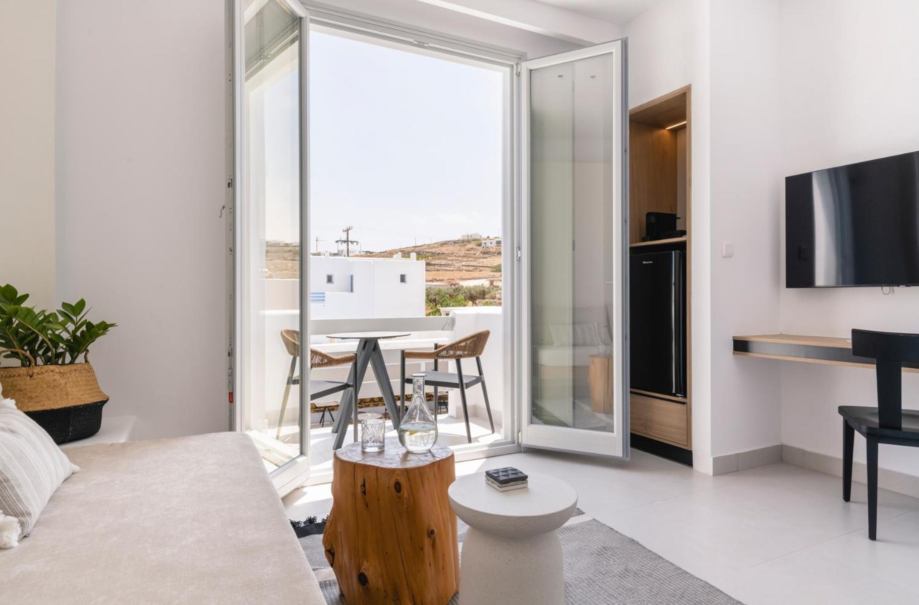 Quartano Suites By Heliessa, Adults Only 나오우사 외부 사진