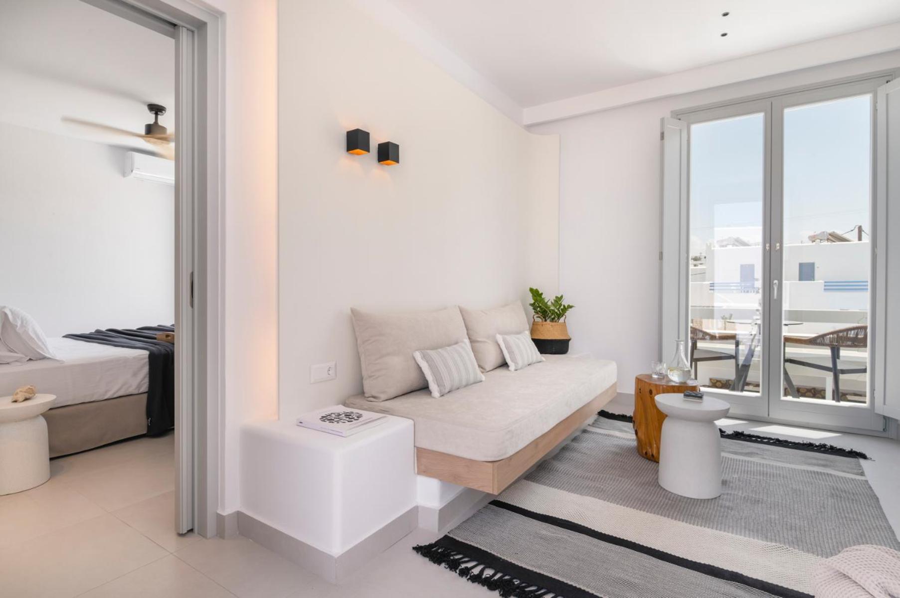 Quartano Suites By Heliessa, Adults Only 나오우사 외부 사진