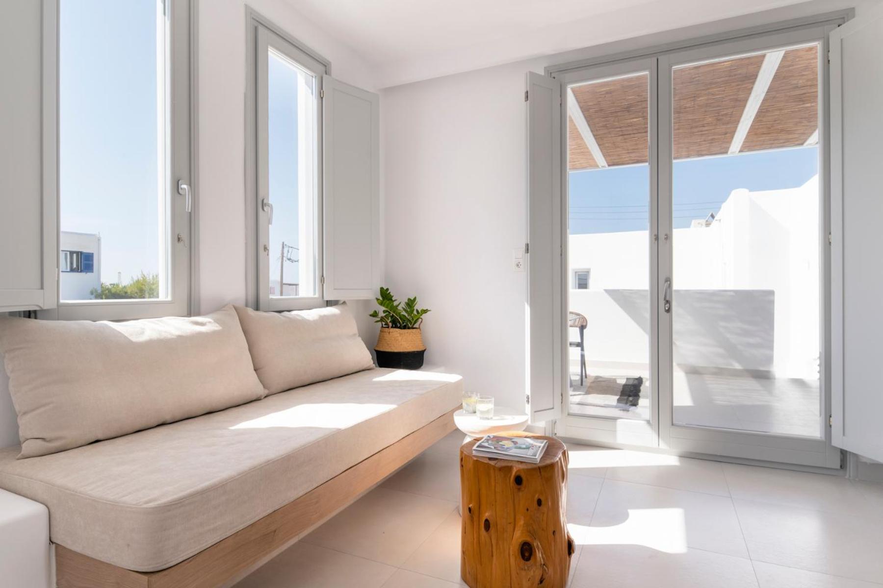 Quartano Suites By Heliessa, Adults Only 나오우사 외부 사진